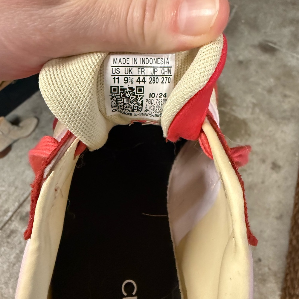 Adidas Red and Cream Athletic Shoes - Picture 4 of 4
